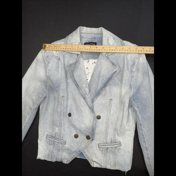 Revolve Retrofête Vivienne Denim Distressed Preppy Designer Jacket SMALL - Picture 12 of 15